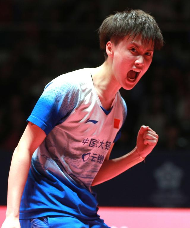 关于中国羽毛球队完胜日本羽毛球队,辛杜高光表现的信息 关于中国羽毛球队完胜日本羽毛球队,辛杜高光表现的信息